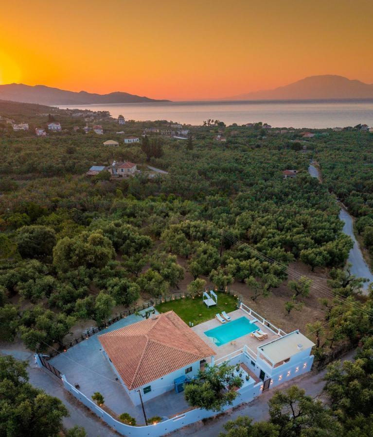 Farao Villa Kypseli Exterior photo