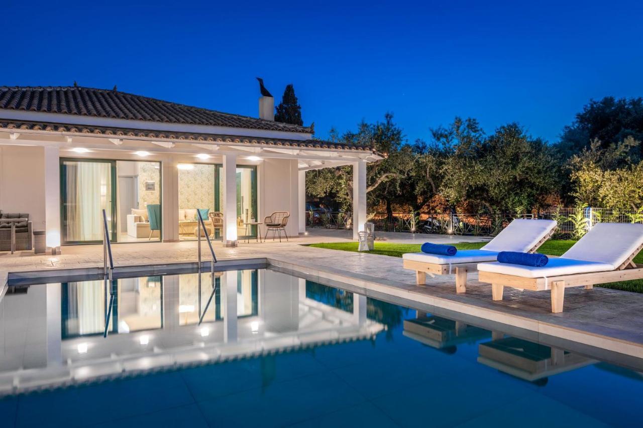 Farao Villa Kypseli Exterior photo
