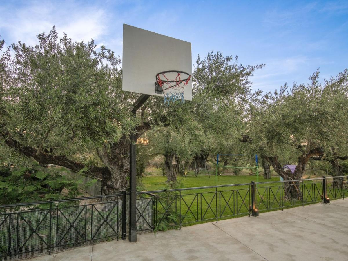 Farao Villa Kypseli Exterior photo